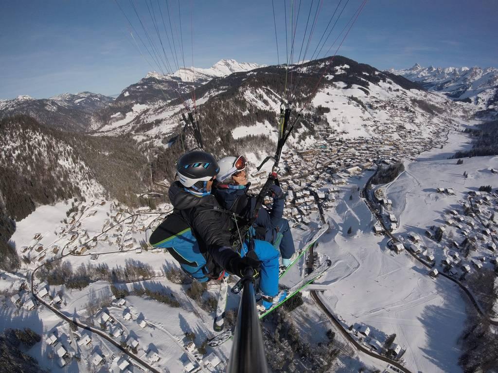 1. Ski Parapente Découverte - LA CLUSAZ