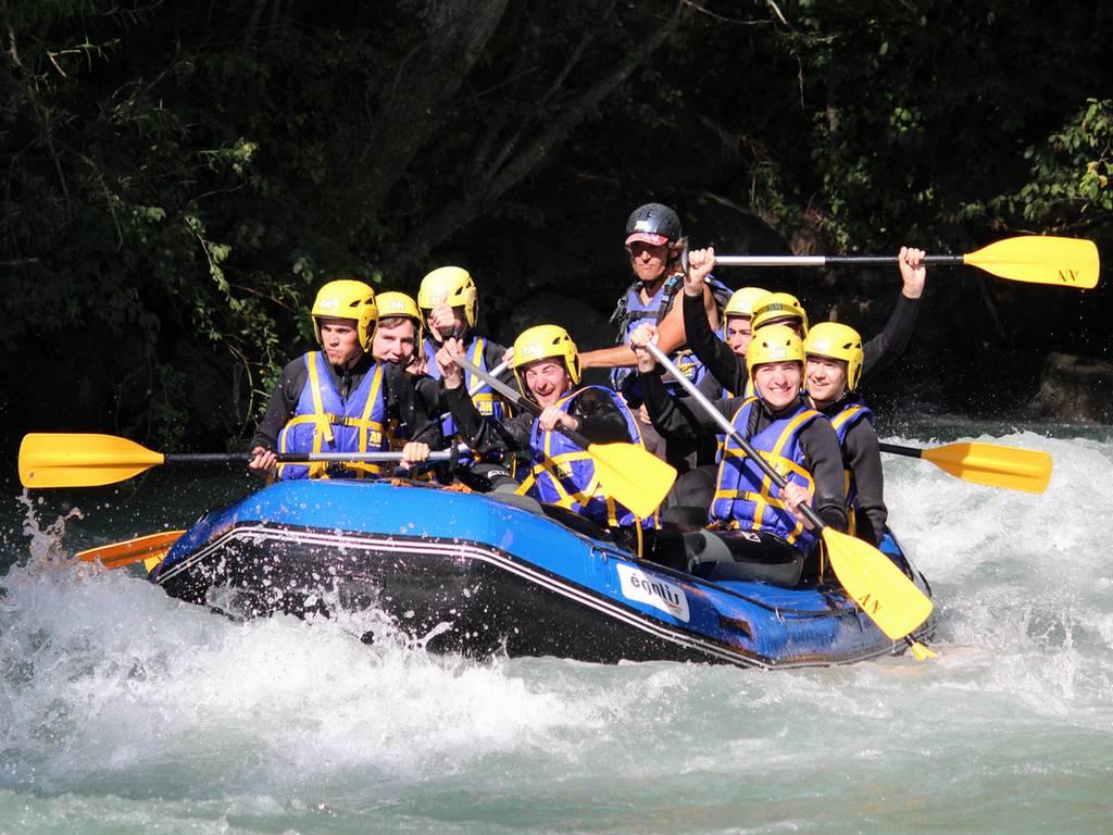 1. LA CLUSAZ ISERE RAFTING : GORGE DESCENT